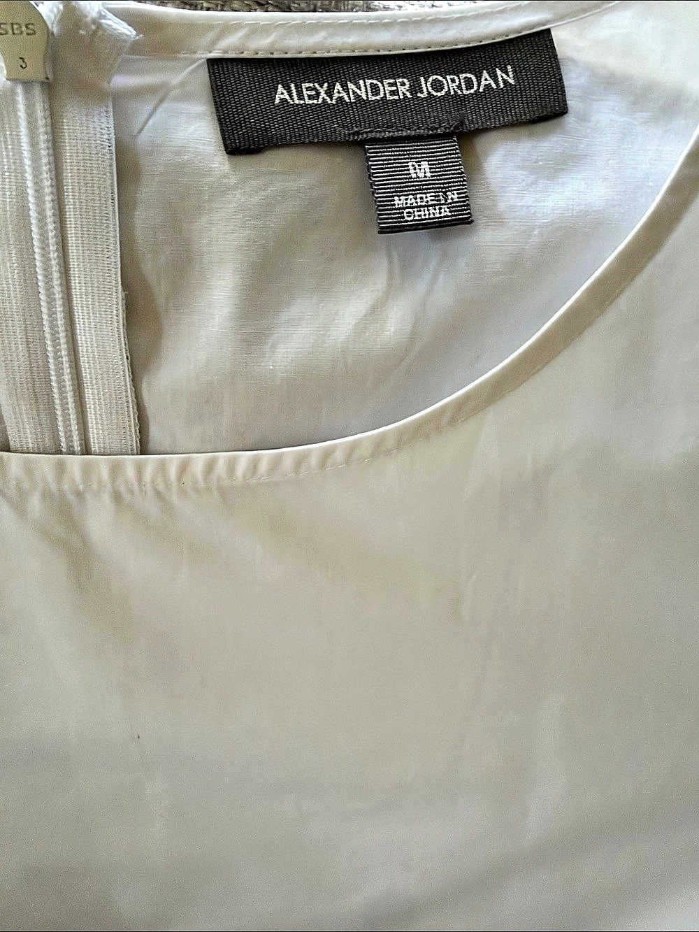 NWT Alexander Jordan Color Block Blouse in White & Blue - Picture 3 of 7